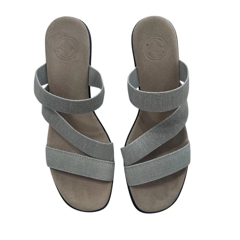 Charleston Shoe Co Jac Strappy Heel Sandal Silver Comfort Shoes Size 9 - Picture 2 of 9